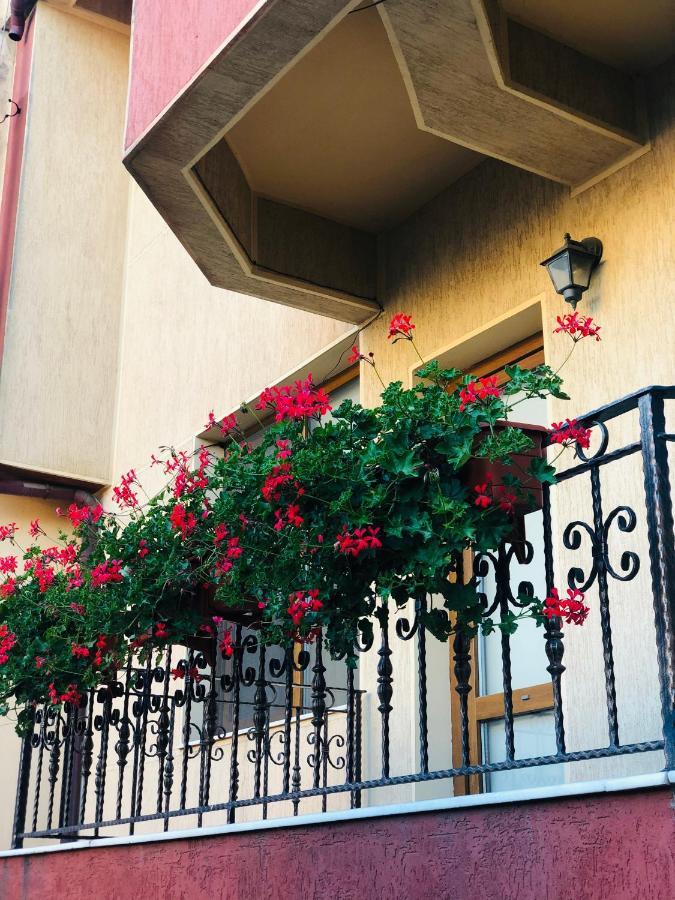 Apartament Apartament Central Konstanca Zewnętrze zdjęcie