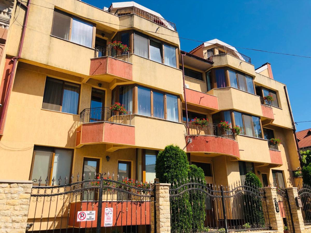 Apartament Apartament Central Konstanca Zewnętrze zdjęcie
