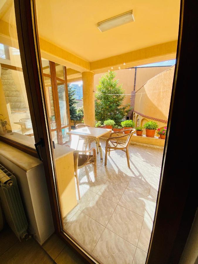 Apartament Apartament Central Konstanca Zewnętrze zdjęcie