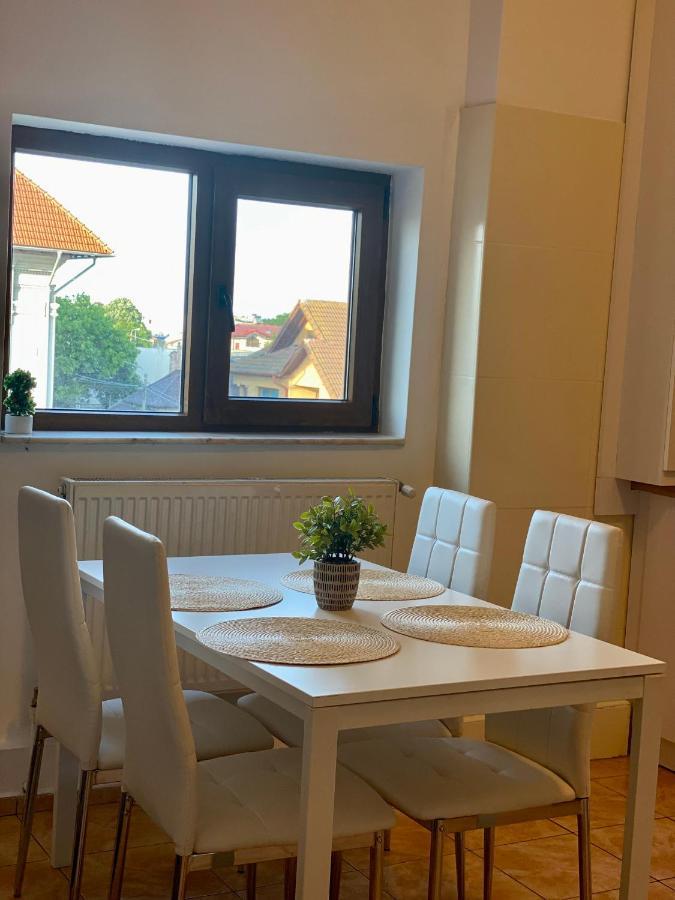 Apartament Apartament Central Konstanca Zewnętrze zdjęcie