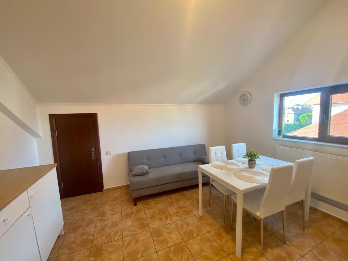 Apartament Apartament Central Konstanca Zewnętrze zdjęcie