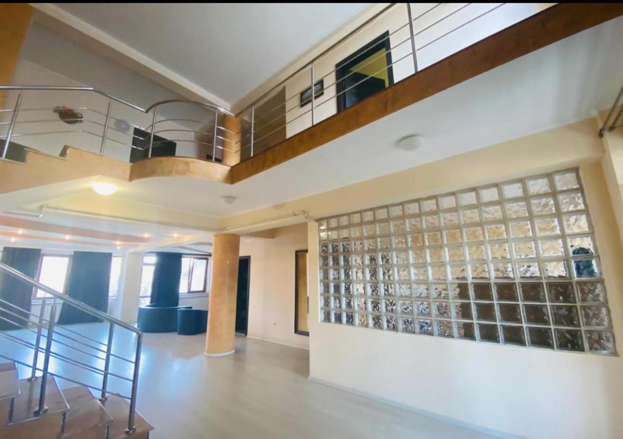 Apartament Apartament Central Konstanca Zewnętrze zdjęcie