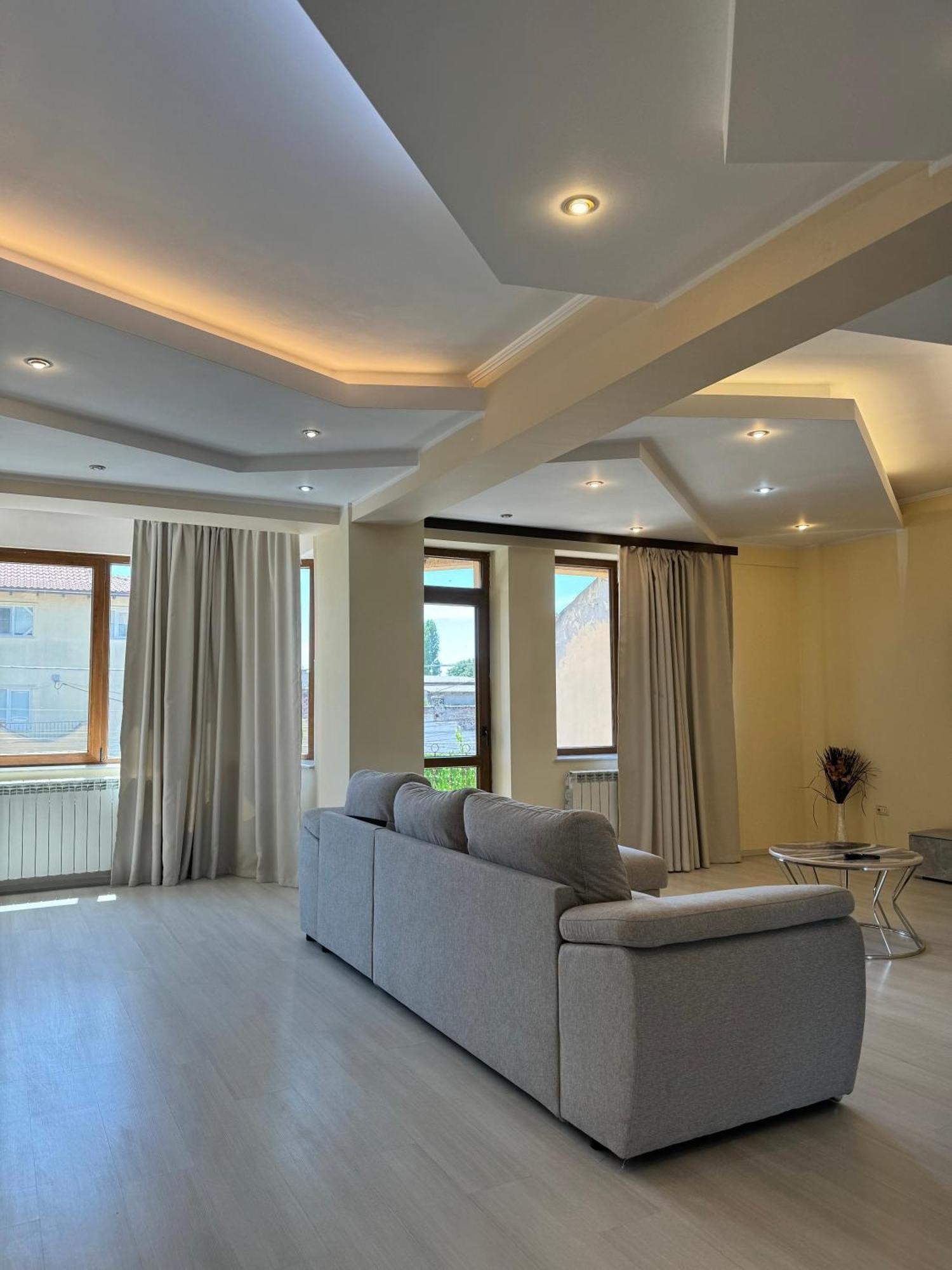 Apartament Apartament Central Konstanca Zewnętrze zdjęcie